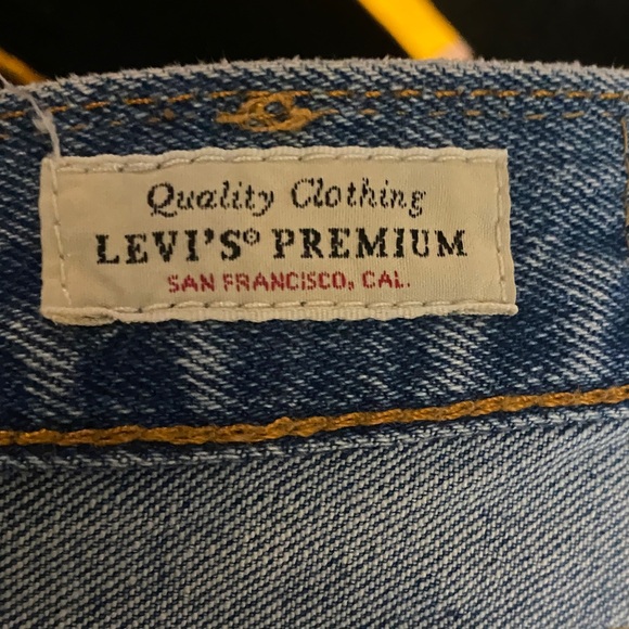 Levi’s Premium Denim 501 ‘93 Blue Jeans 36x30 lighter wash red tab cuff wear - Picture 8 of 11